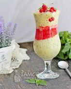 Фруктовый смузи с семенами чиа