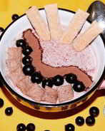 Малиновый смузи-боул