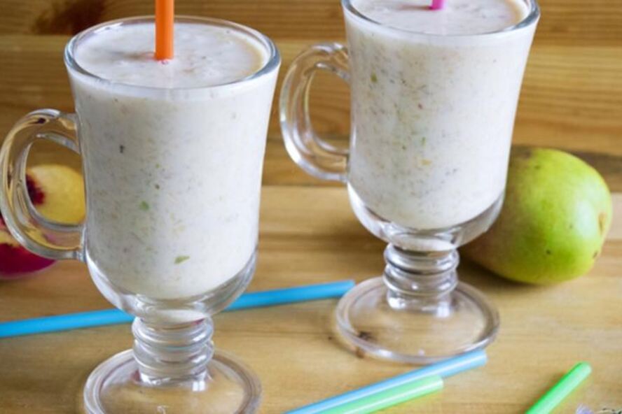 Рецепт смузей из груш и персиков