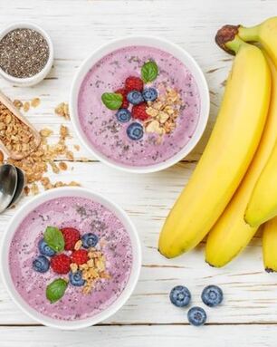 Смузи из свежих ягод с кефиром