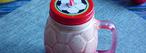 смузи с овсянкой, бананом и клубникой. Шаг 4