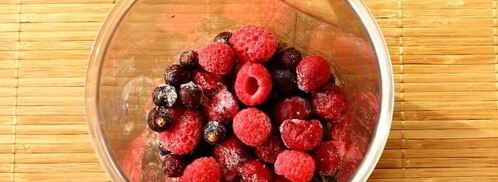 смузи с ягодами, имбирем и овсянкой. Шаг 5