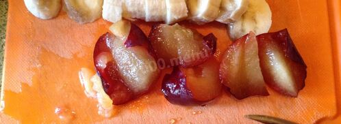 смузи со сливами и бананом сладкая парочка. Шаг 2