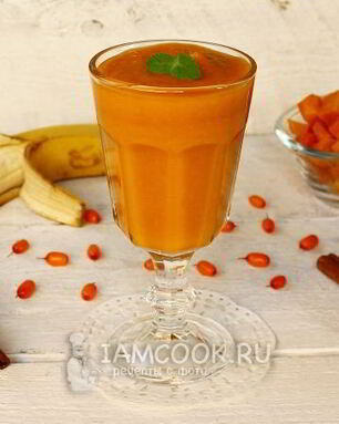 Тыквенный смузи с облепихой и бананом