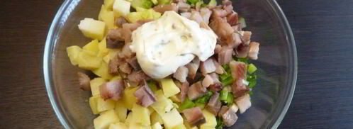 картофельный салат с копченой рыбой. Шаг 6