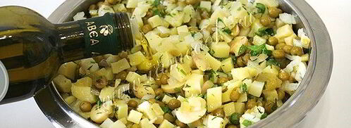 картофельный салат с маринованными грибами. Шаг 9