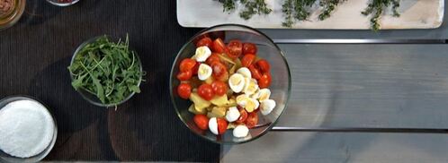 картофельный салат с печенью трески. Шаг 2