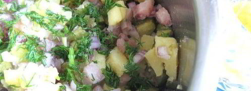 немецкий картофельный салат с сельдью. Шаг 4