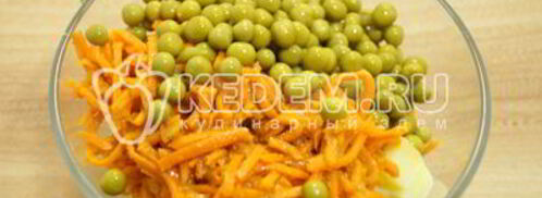 салат из картофеля с морковью по-корейски. Шаг 5