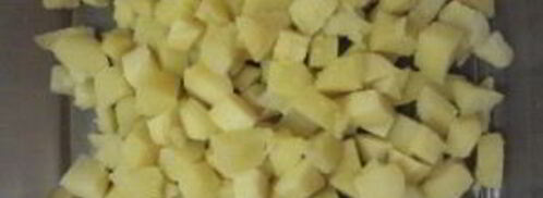 салат с картошкой и солеными огурцами. Шаг 2