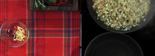 теплый картофельный салат с орехами. Шаг 2