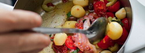 теплый салат с картофелем и осьминогом. Шаг 6