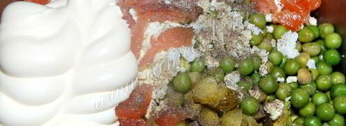 оливье с авокадо и семгой. Шаг 10