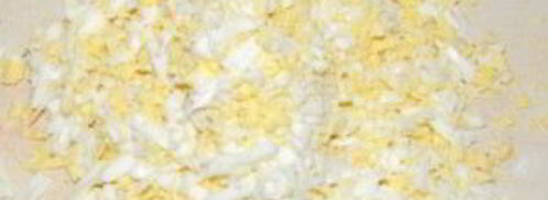 оливье с креветками и авокадо. Шаг 3