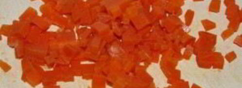 оливье с креветками и авокадо. Шаг 5