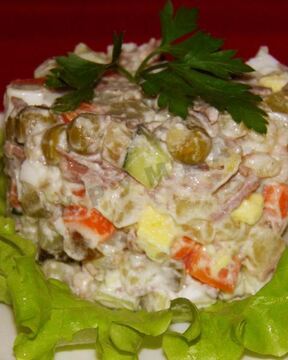 Оливье с мясом