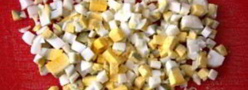 салат оливье с колбасой. Шаг 3