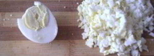 салат оливье с семгой. Шаг 3