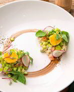 Салат Оливье с языком теленка и хрустящим желтком