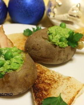 Салат оливье в картофельных бочонках