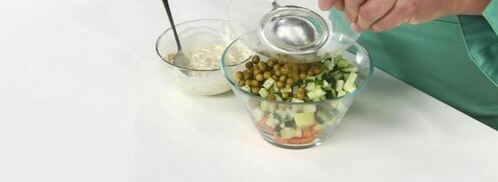 вегетарианский салат оливье. Шаг 3