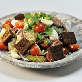 Салаты с говядиной