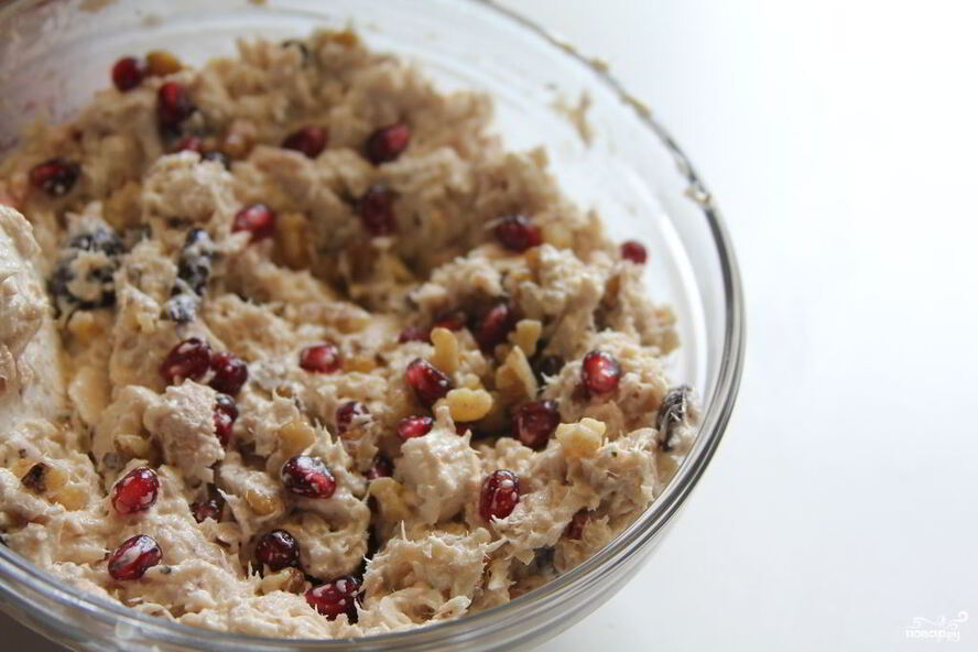 Рецепт салата из рыбных консервов