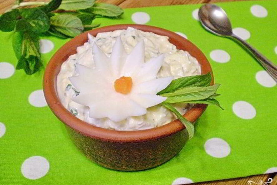 Рецепт салата из творога с зеленью