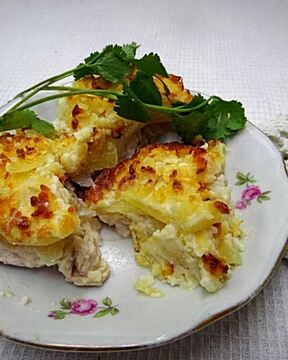 Куриное мясо под шубой в духовке