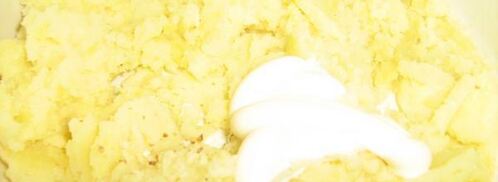 пирожные сельдь под шубой. Шаг 2