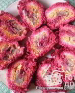 Постный рулет из сельди под шубой