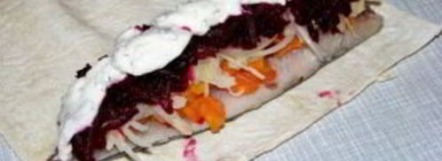 рулет селедка под шубой в лаваше. Шаг 3