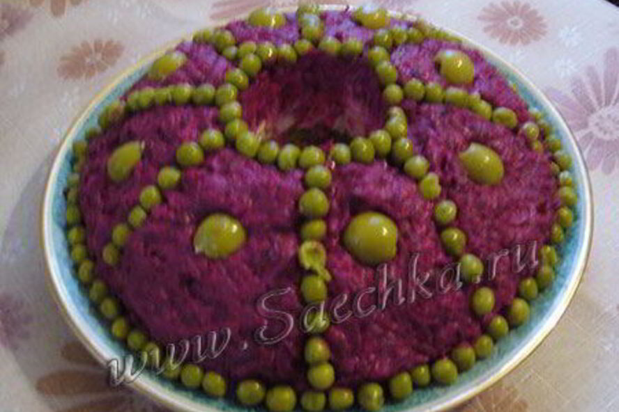 Рецепт салата селедка под шубой с яблоком