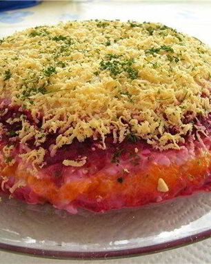 Сельдь под шубой с яйцами