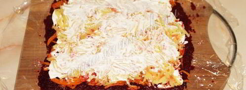 селедка под шубой рулетом. Шаг 12