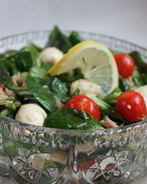 Салат с тунцом