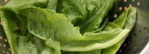 салат цезарь с курицей копченой. Шаг 4