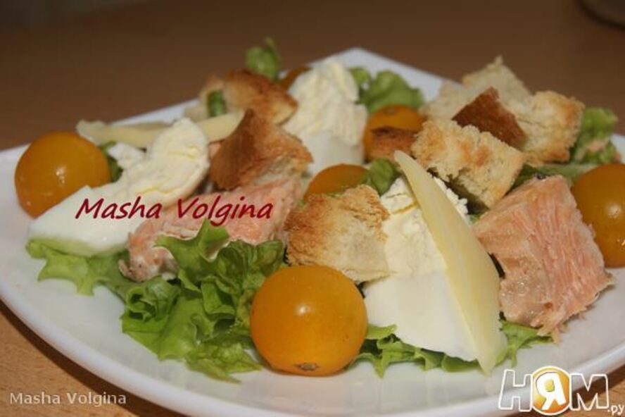 Рецепт салата цезарь с рыбой