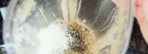 цезарь с курицей классический. Шаг 3