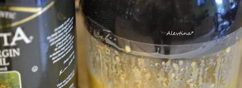 заправка для салата цезарь и салат. Шаг 2