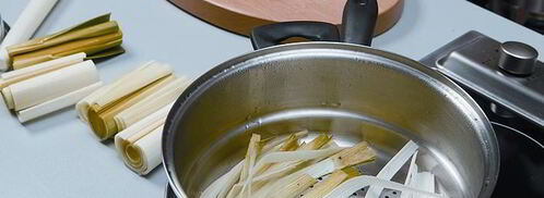 лук-порей с соусом винегрет. Шаг 3