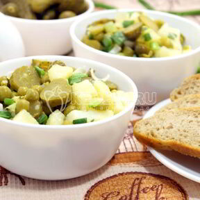 Салаты с горошком