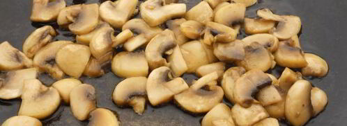 винегрет с жареными шампиньонами и квашеной капустой. Шаг 2