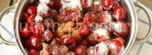 соус из черешни. Шаг 3