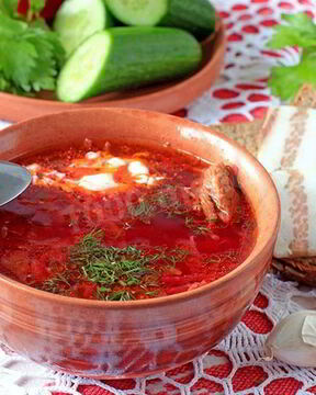 Борщ классический с свининой