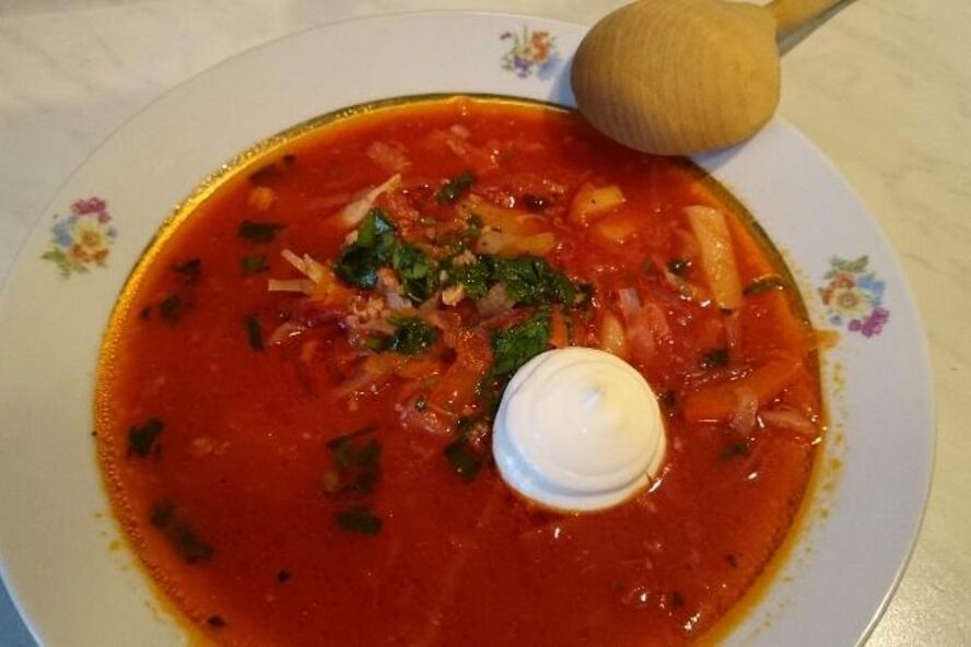 Рецепт борща на курином бульоне с отварной свеклой