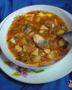 Борщ с консервами по-камышински