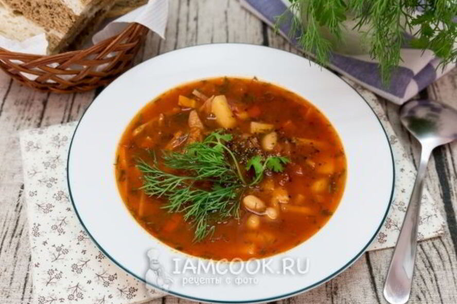 Рецепт борща с консервированной фасолью