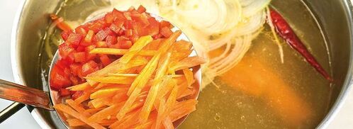 борщ с помидорами. Шаг 6