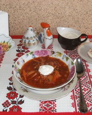 Борщ с салом